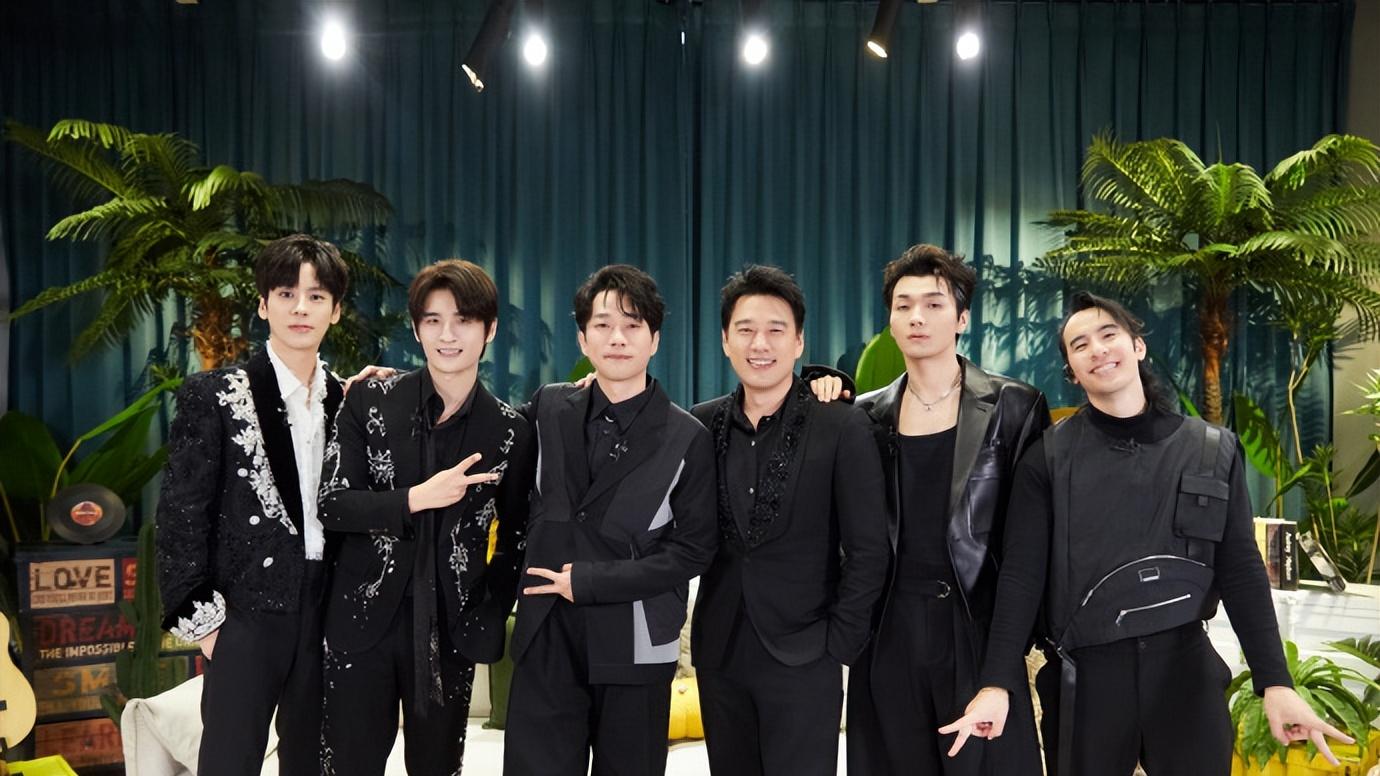 《披哥3》蔡国庆和王耀庆被指闹掰？