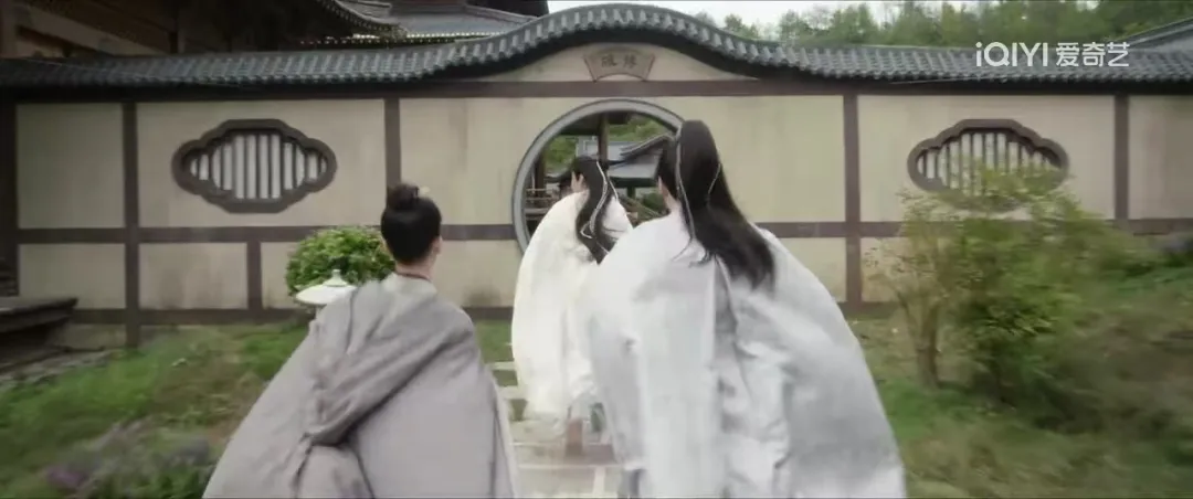看李莲花的“婆娑步”