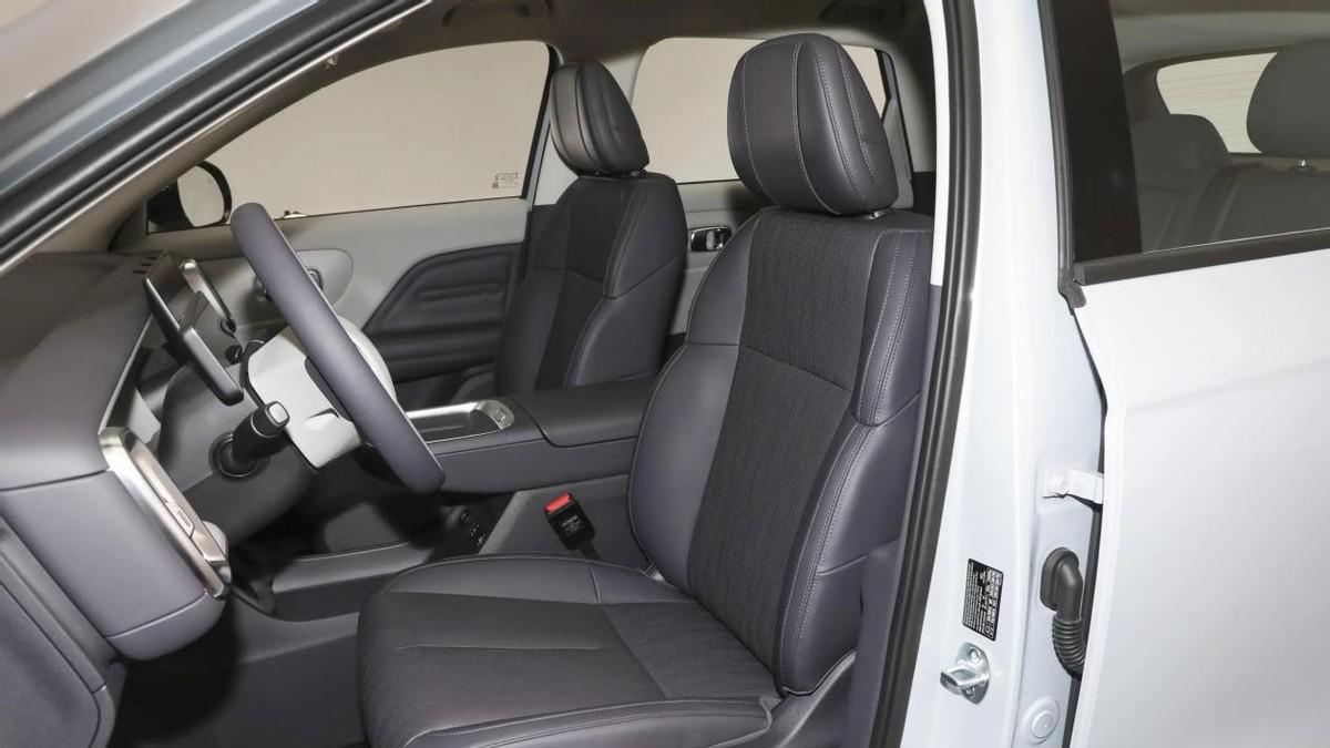 智驾平权运动胜利！预售12.98万起配激光智驾，零跑B10会火吗？