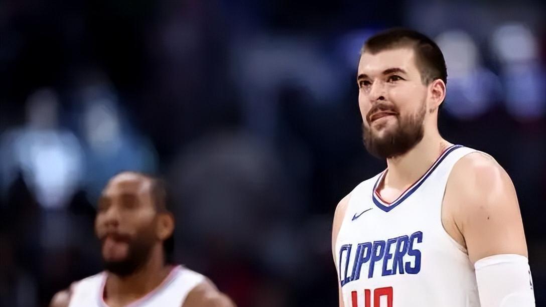 冷门崛起！快船队斩获四连胜：空间改善+北境伦纳德竟限时回归？