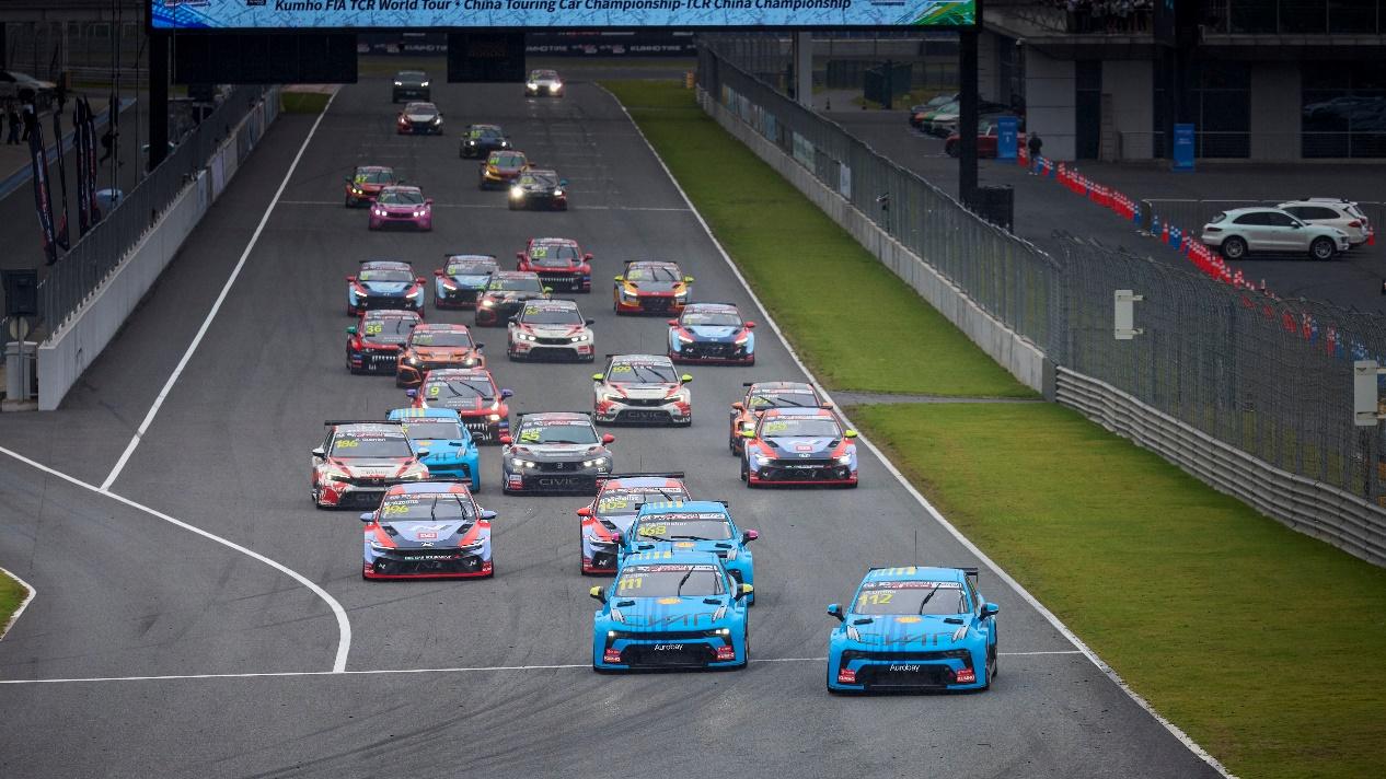 赛道基因再进化，全新领克03+TCR诠释中国品牌硬实力