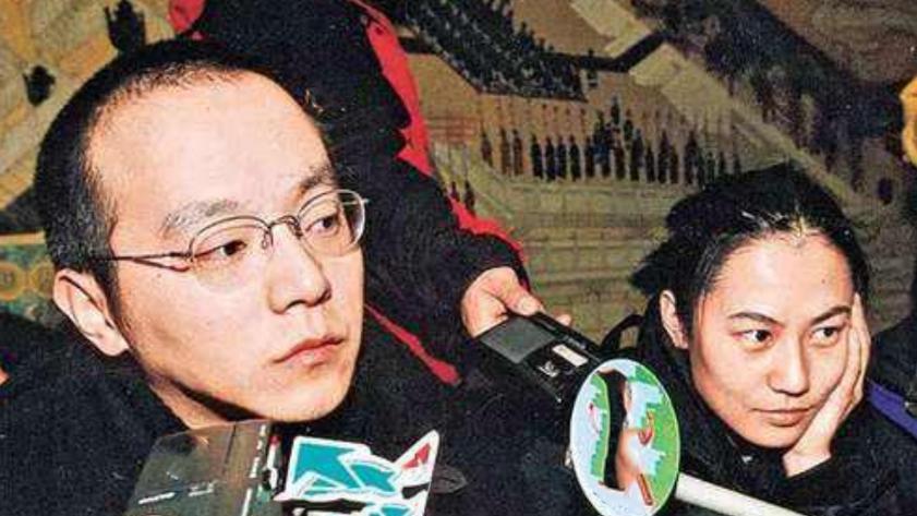 当年王菲与窦唯的婚姻，看似才子佳人实则是聚少离多的困局