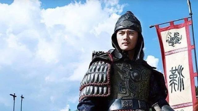 韩信被杀后，萧何望着他的尸体冷冷说了4个字，至今仍被诟病