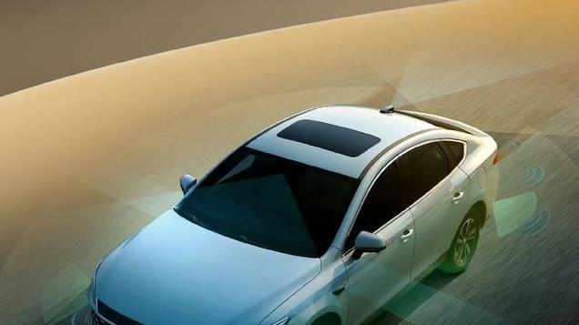 7.98万元起售！比亚迪秦PLUS智驾版上市，车机升级支持高快领航