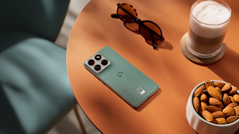 5.99mm能揣进口袋的AI旗舰？moto X70 Air首销2399元起