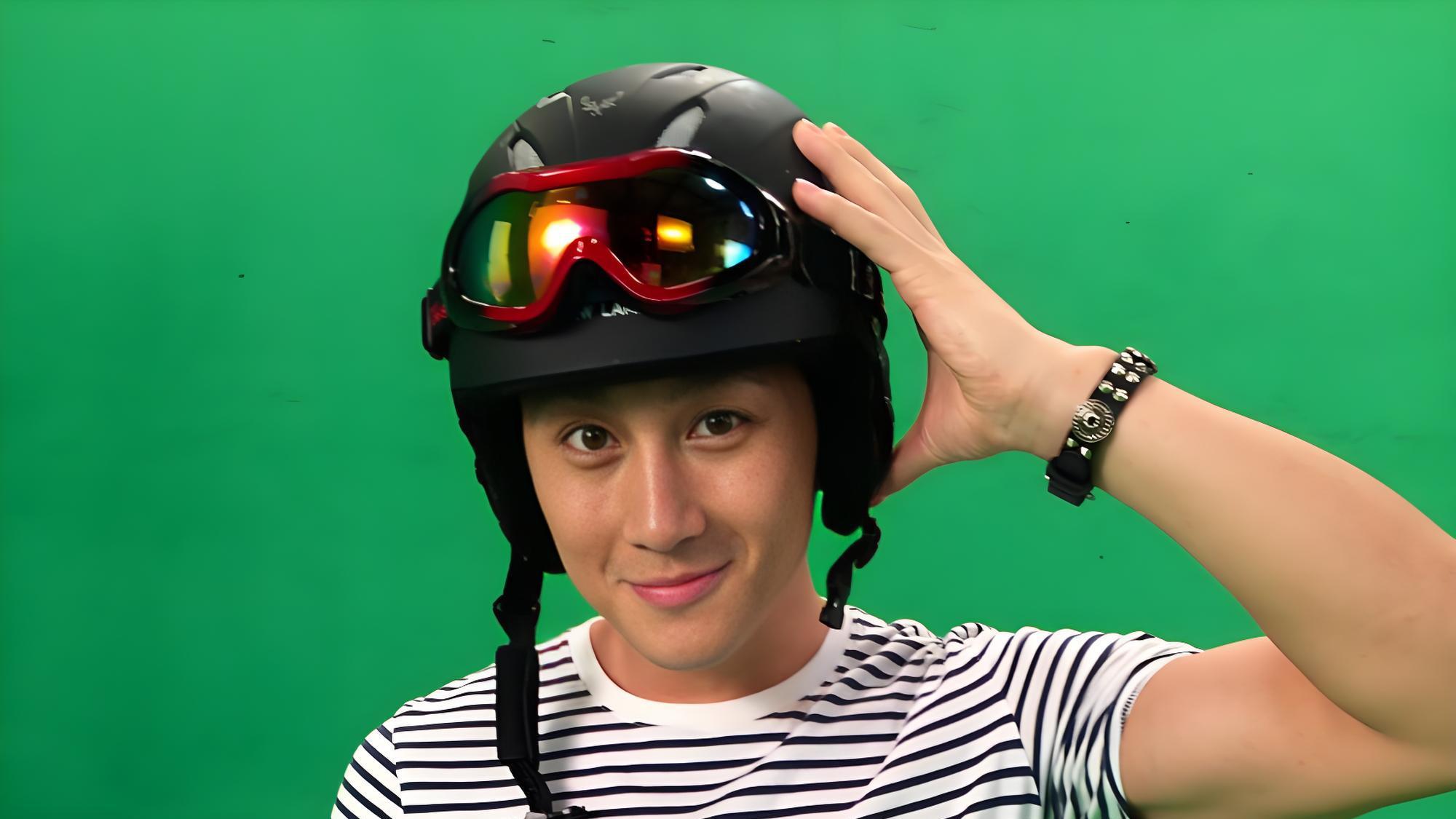 “泰山陪爬”35岁男演员上热搜后：接到短剧邀约，差点转行开咖啡店！