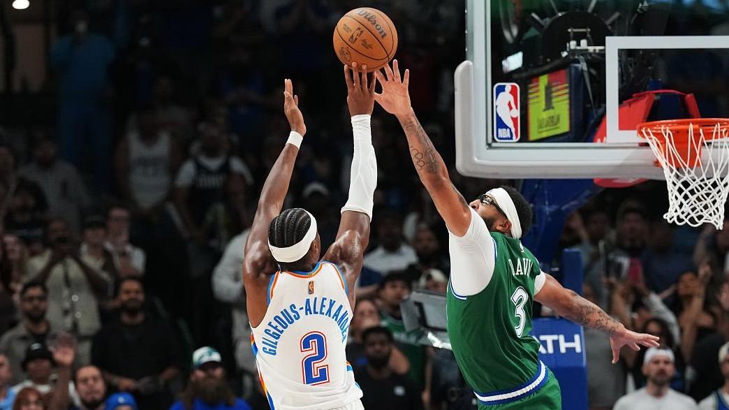 3年1.75亿超级顶薪，只打9场比赛连续受伤！球队在浓眉身上亏损太多