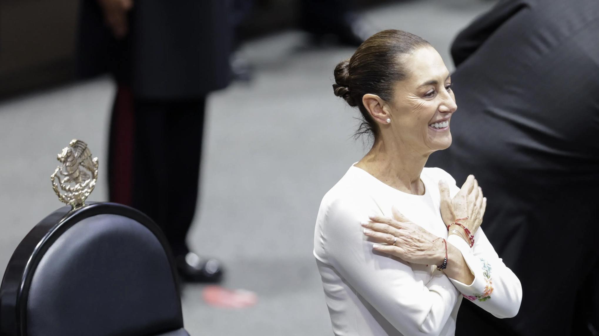 女总统当街受辱，墨西哥的“安全假面”被撕下