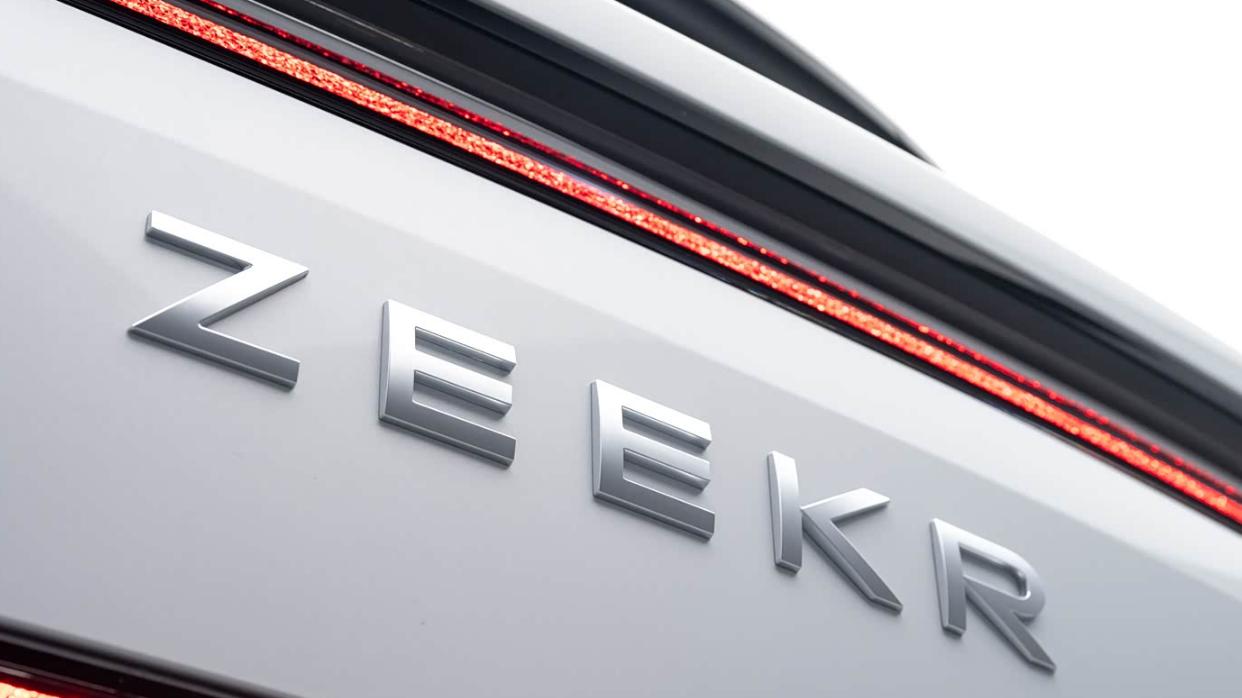 预售1小时订单42667台，比蔚来ES8还贵的极氪9X，为啥这么火？