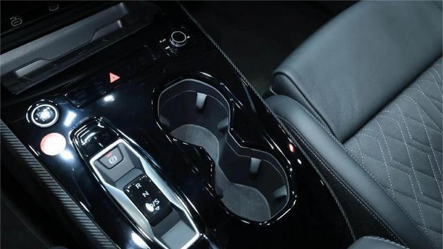 取代A4Avant！全新奥迪A5Avant实车赏析，内外大改配20T动力