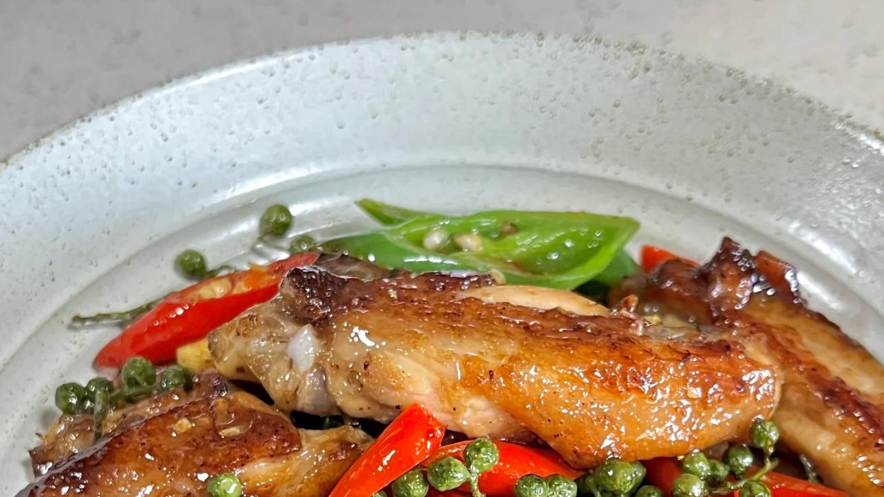 外酥里嫩，一口爱上！家庭版椒麻鸡翅，香麻到灵魂深处