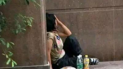 女人的想念有多痛？别再怪女人 “冷淡” 了：这才是女人最真实的想念