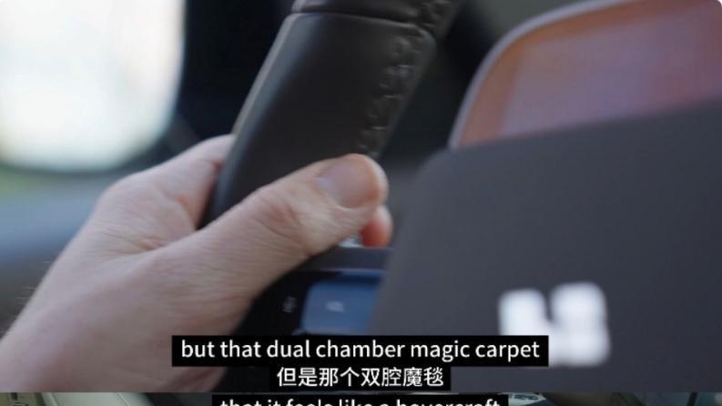 Top Gear评测！MEGA与雷克萨斯LM巅峰对决，谁更胜一筹？