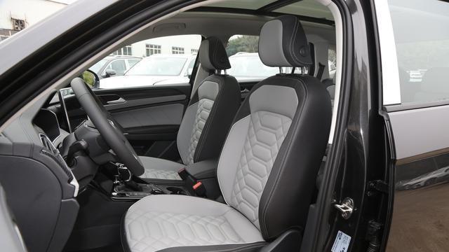 大众探岳众享款实车曝光，1.5T动力配置，入门版售价19.89万元