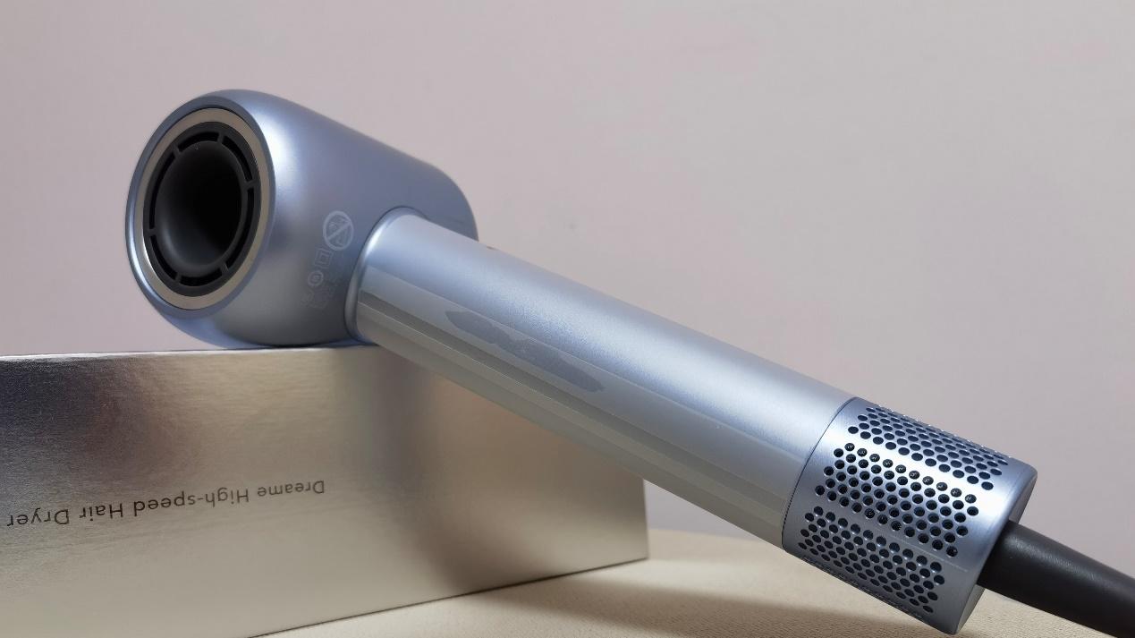 双十一家用好物来袭，追觅韶光G20高速吹风机，速干不伤发。