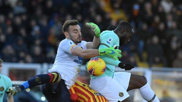 今日足球比分推荐：荷甲 埃因霍温vs福伦丹 意甲 莱切vs都灵