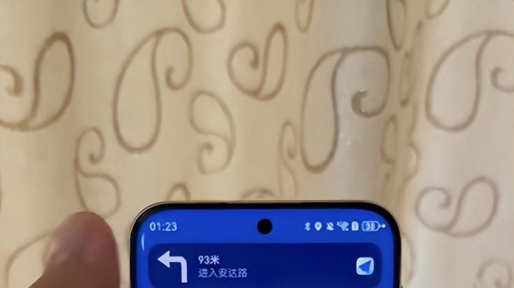 华为Pura 80 Pro体验：鸿蒙5.1系统流畅稳定，小惊喜不断