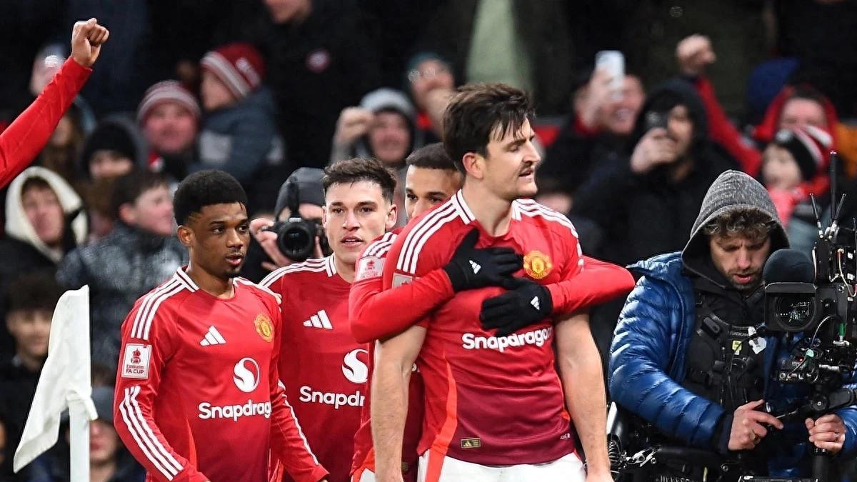 曼联晋级仍遭猛批，基恩：连基本功都没有，完全是侥幸过关