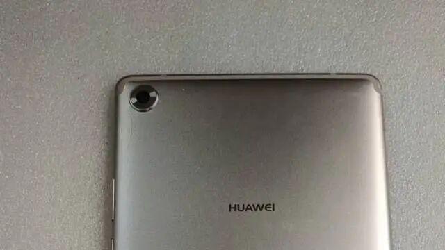 200入手当年的华为平板标杆，麒麟960+2K屏+哈曼卡顿音效，很实在