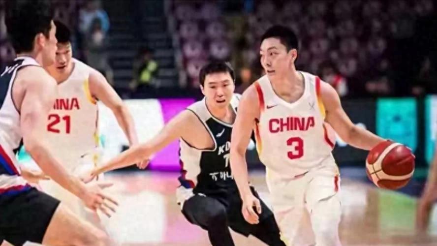 塔奴不一致对外反而攻击胡明轩，完全是在泄私愤，不配做中国球迷