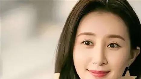 清冷佳人舒畅：娱乐圈的隐世仙子，低调生活，却始终闪耀人心？