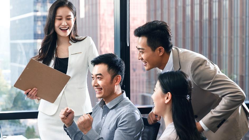 女生一定要带脑子和别人相处