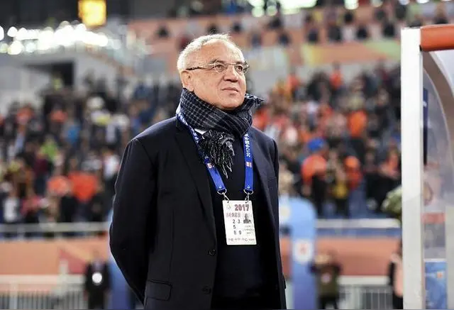 马加特亲承有机会会回中超执教，并称会带队再爬泰山，泰山队球迷期待其回归