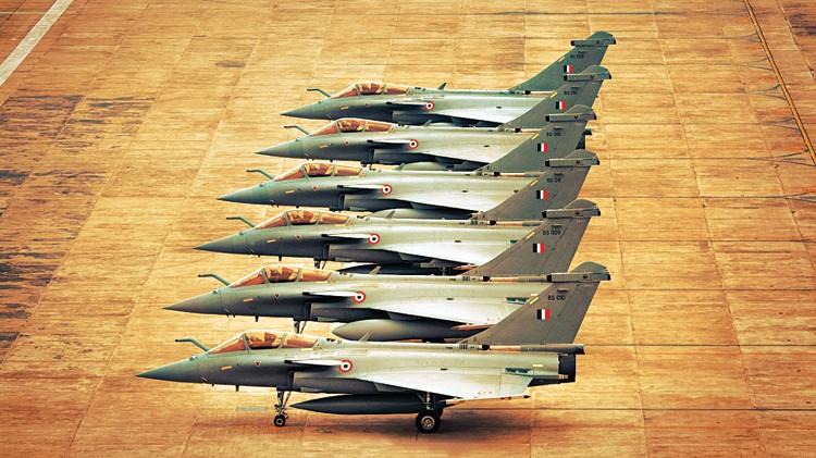 抢在印尼买歼10前，解放军首次回应，中方惜字如金，印度酝酿报复