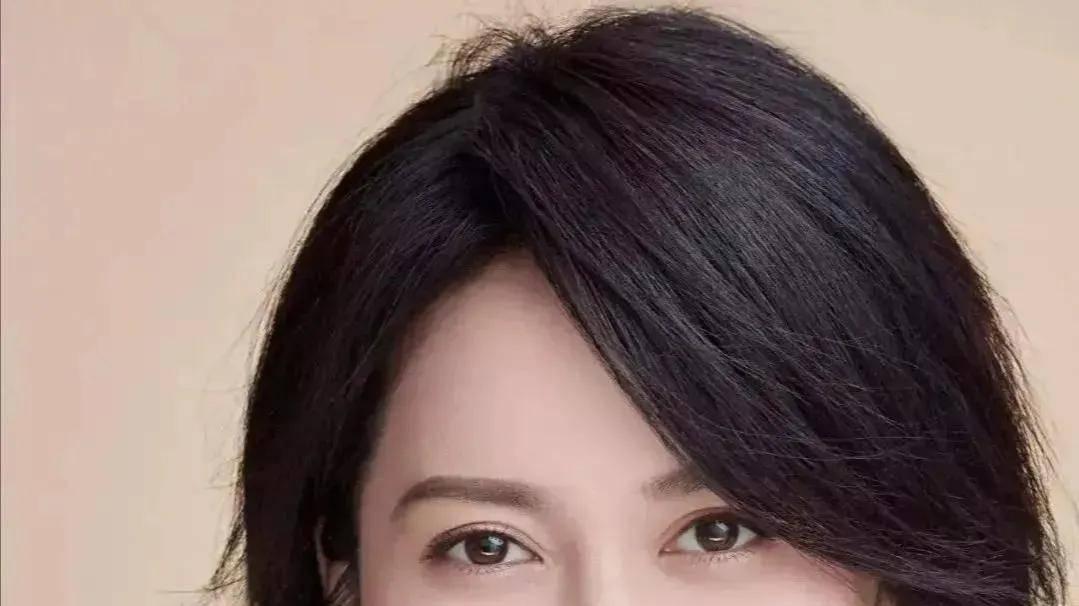 俞飞鸿二十年陪伴不靠婚姻，感情的真谛在于自在与陪伴