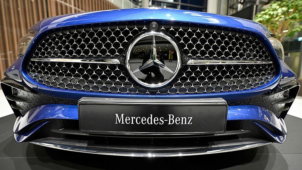 奔驰CLE级AMG：性能美学与智能科技的融合典范