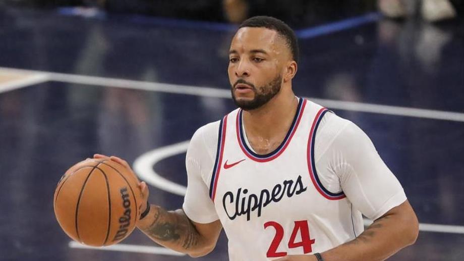 快船大胜黄蜂！祖巴茨创新高，鲍威尔复出助阵