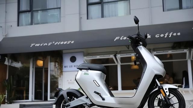 2025年换电动车，12月前买与12月后买有什么区别？几月买性价比高