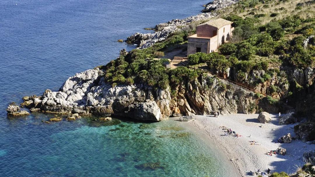 一个人走向强大的开始：改变自己