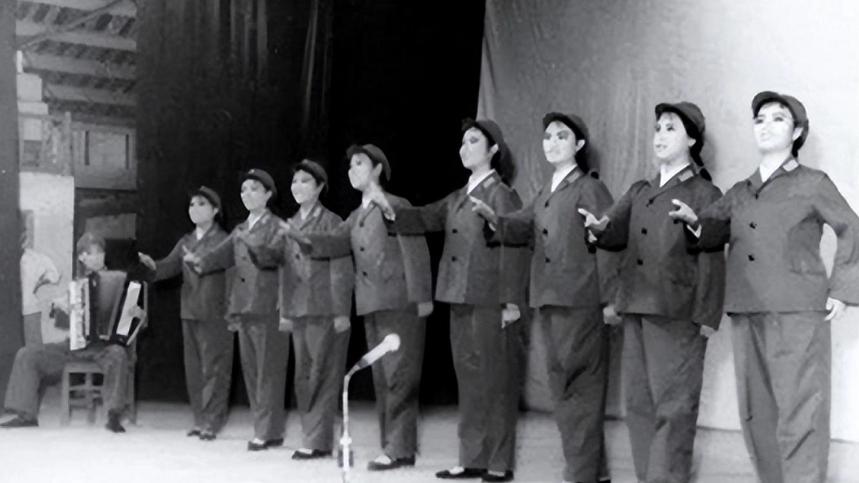 1973年，广西舞蹈演员自称毛主席女儿，毛主席得知：我想见见她