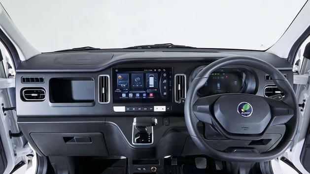 比五菱之光EV还小：五菱菱势全新K-Car曝光，侧滑门，车长3395mm