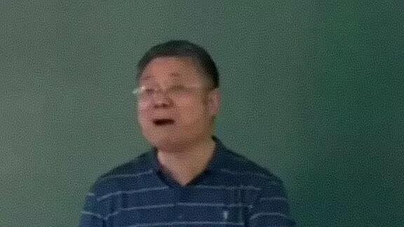 越剧顶流陷争议纠偏 红学教授遭网暴难息：饭圈文化再掀舆论风暴