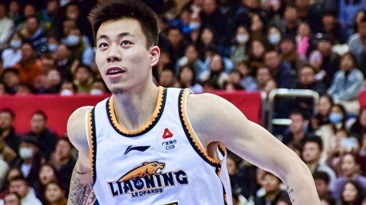 2分2篮板6失误，辽篮惨败揪出最差之人，杨鸣记吃不记打