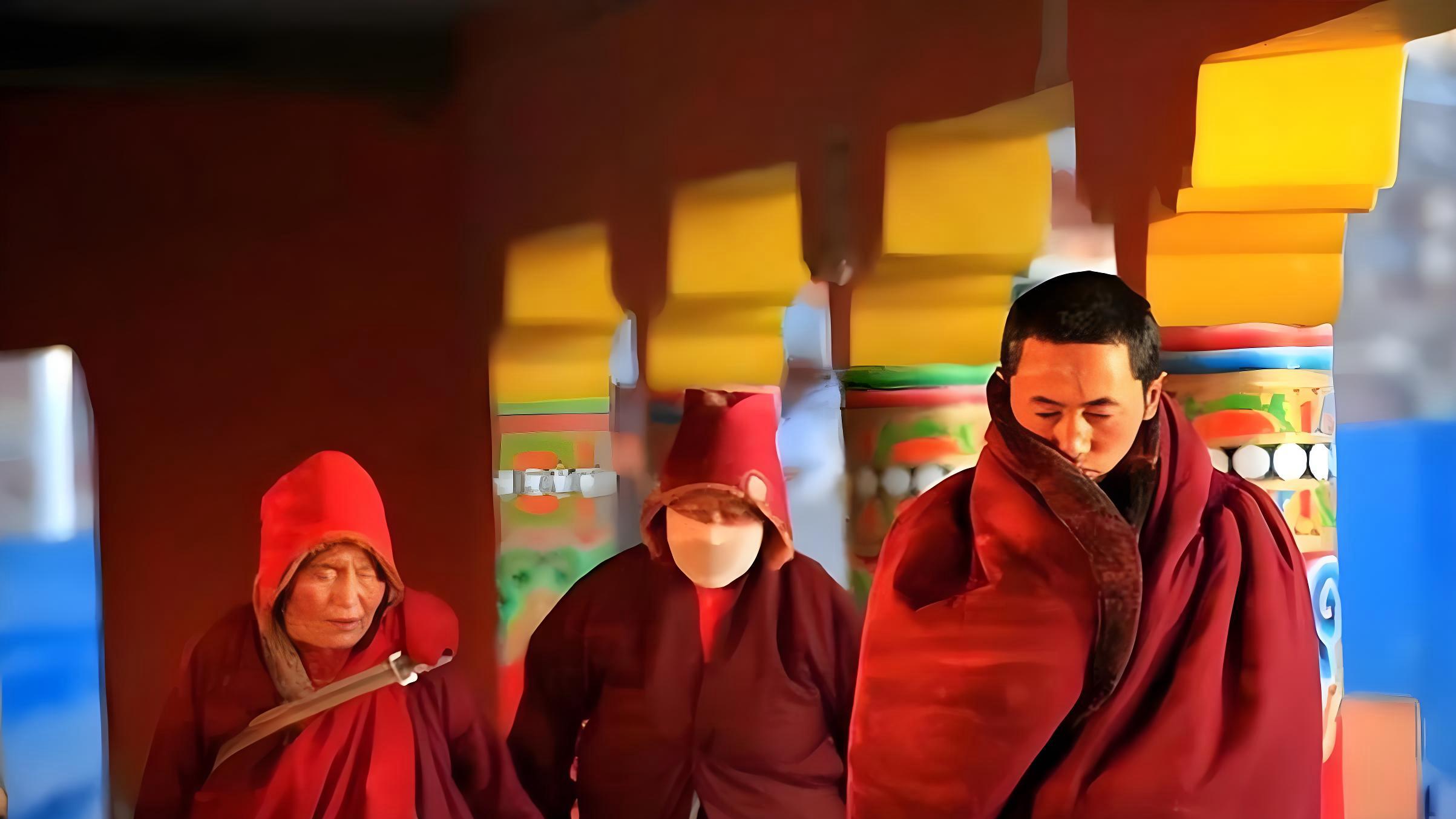 金瓶掣签背后的智慧：清朝如何用册封制度，筑牢西藏与中央的千年纽带？