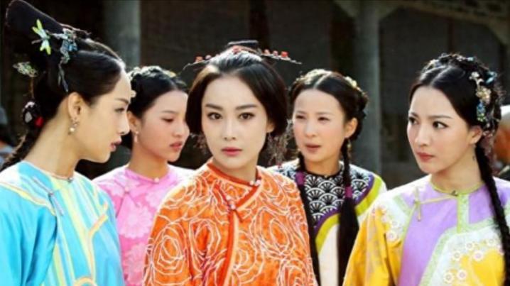 人们经常说三妻四妾，那么三妻是指哪三妻，四妾又指的哪四妾呢？