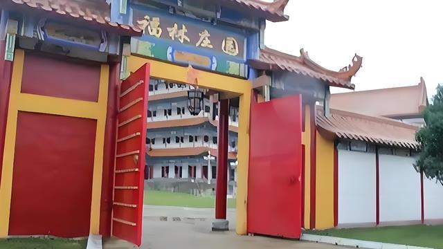 包养10位情妇，睡觉翻牌生下11个私生子，75岁还在拼命生娃！