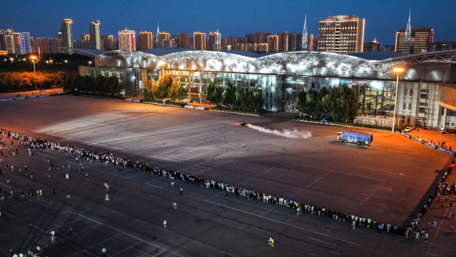 运河畔的武侠雅集，中国星以157.3万辆战绩诠释"快韧稳"三重境界