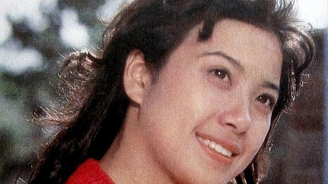 吴玉华：因前夫坚持丁克, 39岁以死相逼离婚, 51岁再婚生下一儿一女