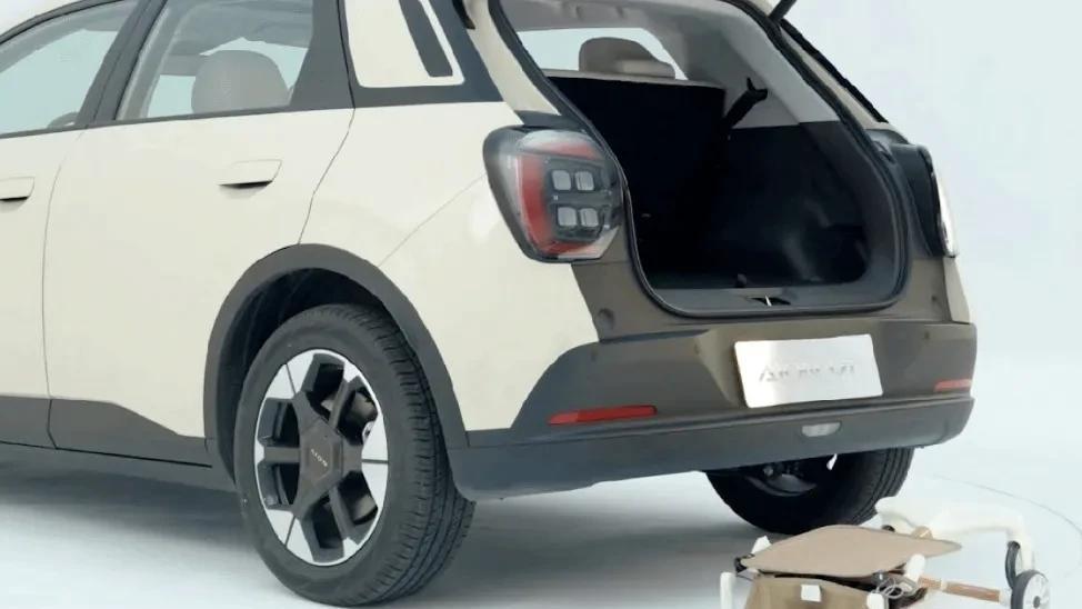 A级纯电新标杆埃安UT：6.98万起！五大价值重新定义“真香定律”