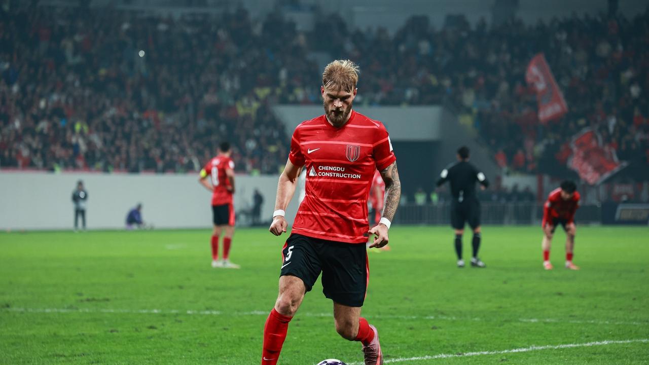 2-2，成都蓉城遭日职联劲旅绝平，4轮亚冠不胜，李扬送点酿悲剧