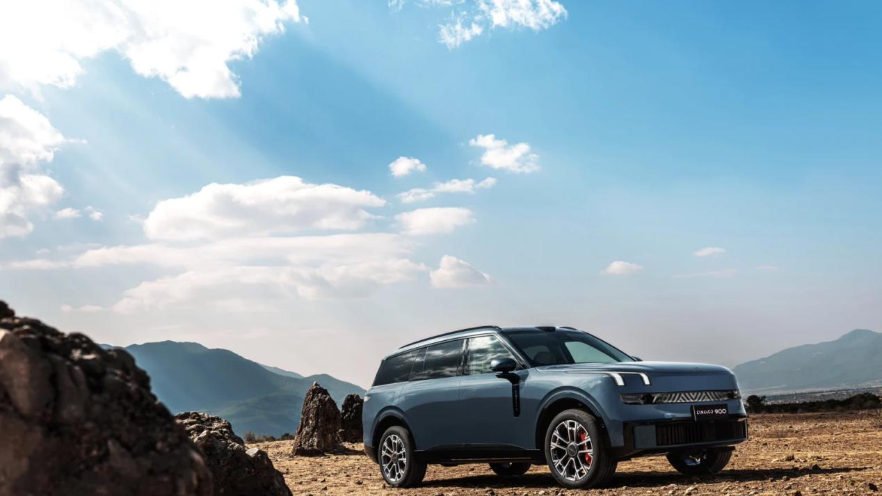 四万家庭的选择，领克900凭借“移动的家”的理念成为车市现象级产品