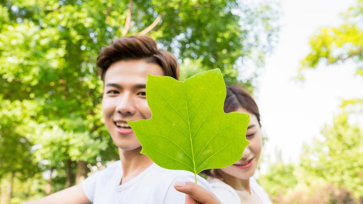 第三者的痛苦执念：困在三角关系里，真的是因为爱吗？