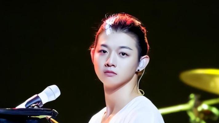 陈露近况曝光，澄清没有坐牢，在开舞蹈工作室，还吐槽霍尊爱买热搜