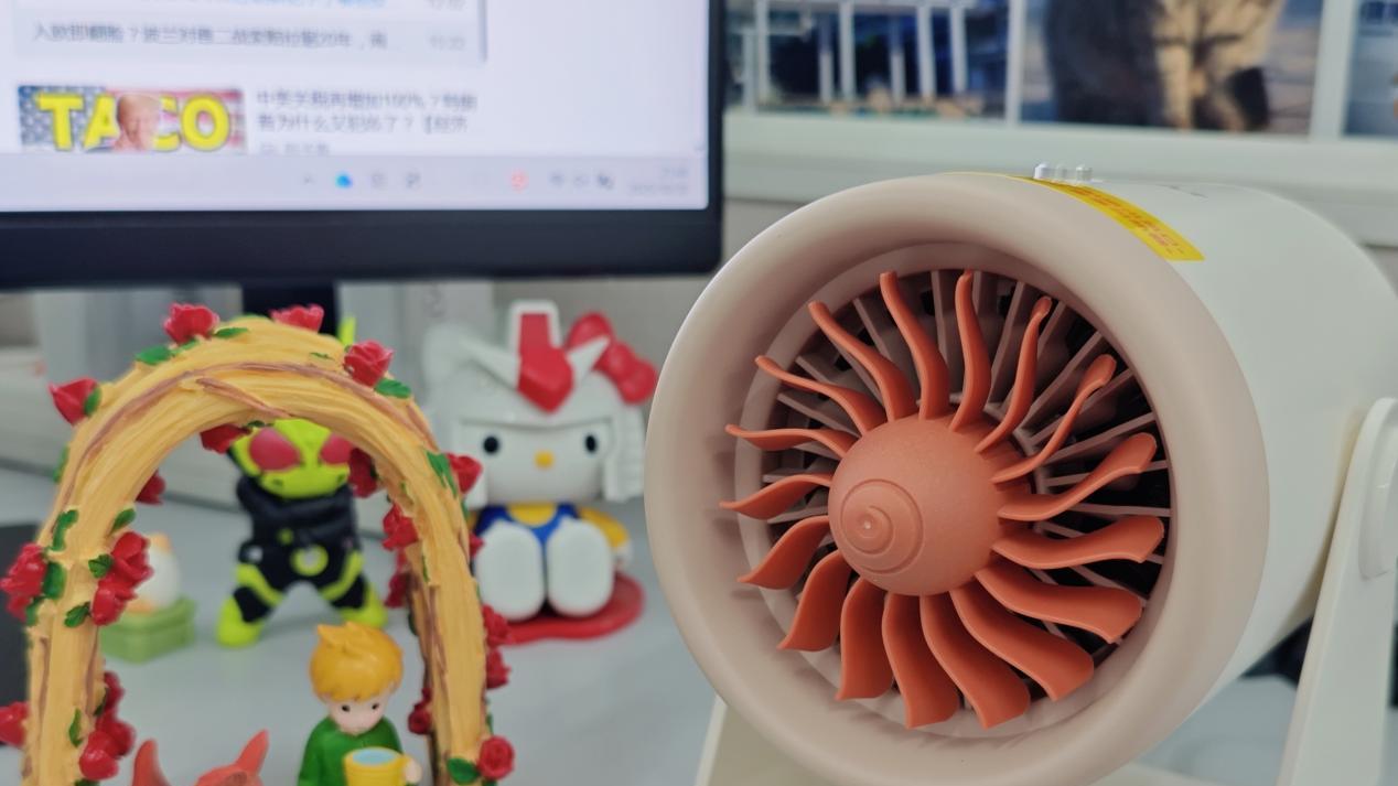 告别寒冷！西圣WarmX桌面暖风机如何成为你的冬季必备良品