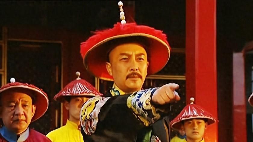 雍正留下遗诏，列出五个人名让乾隆予以照顾，但仅有两人结局不错