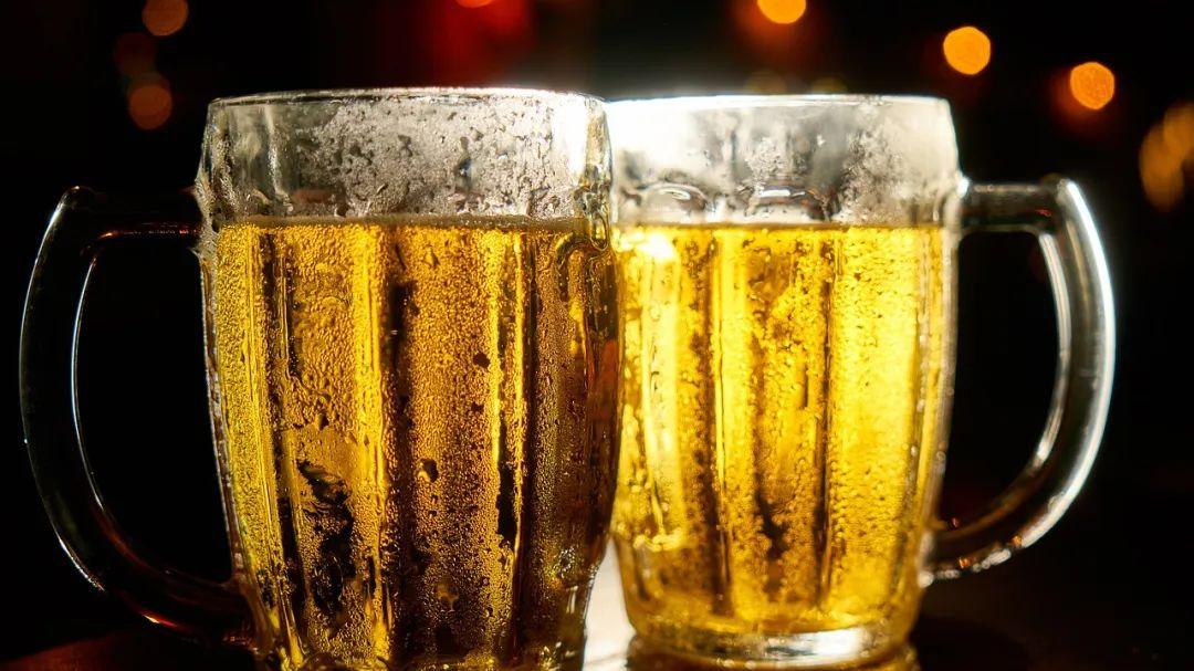 喝酒后多久可以开车，才不算酒驾？